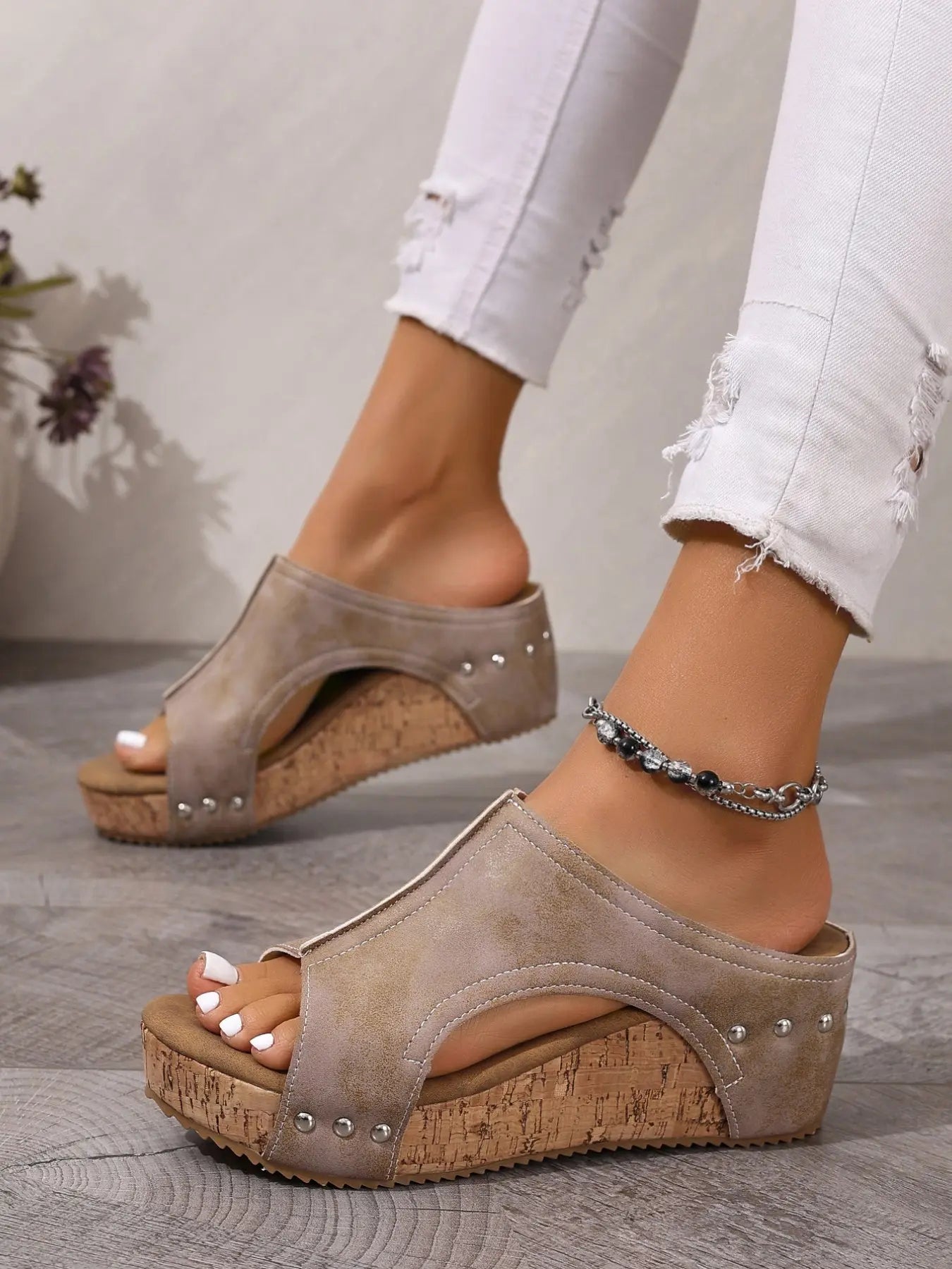 Women's Casual Soft Wood Heel Wedge Mules