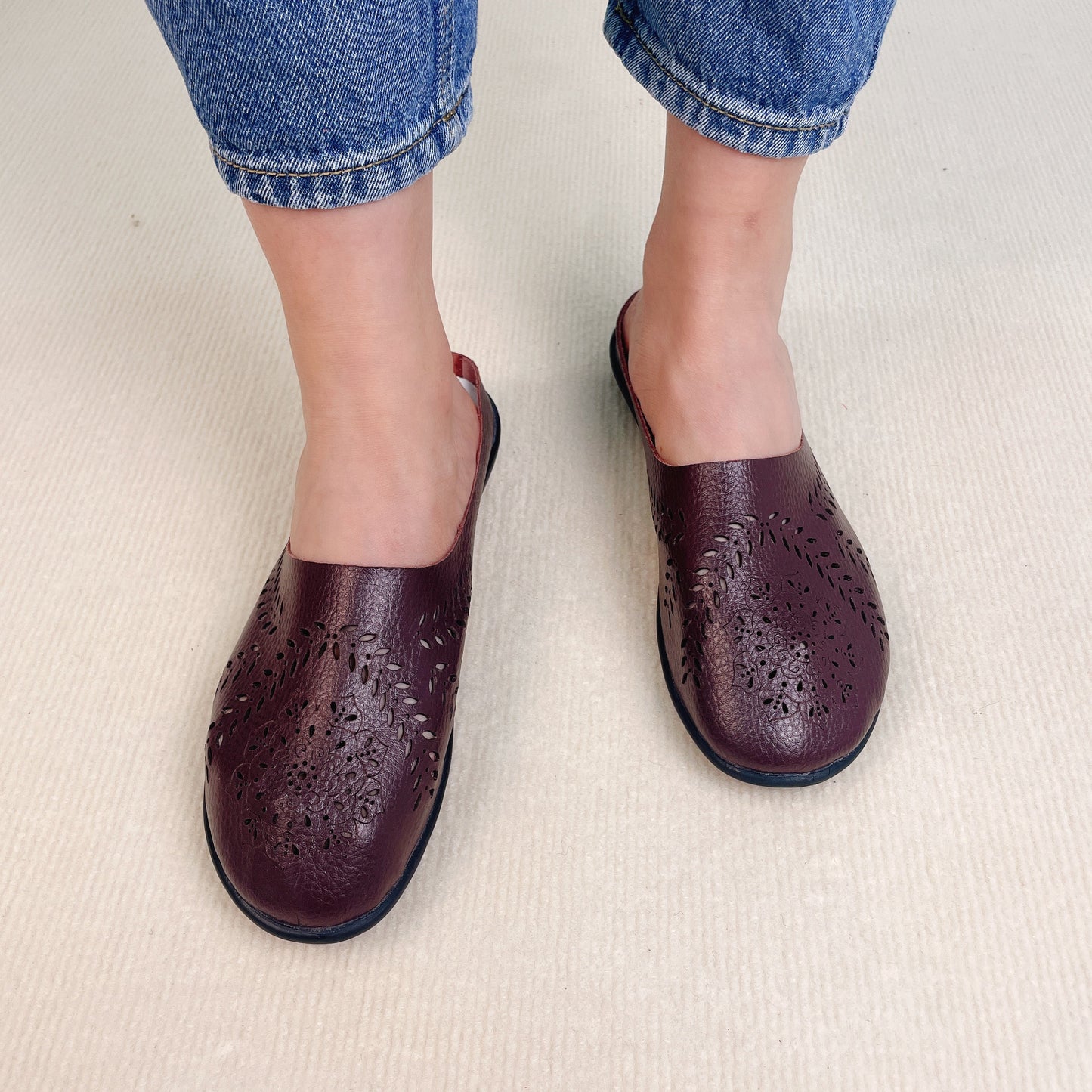 Casual Stride Harmony Hollow Slippers